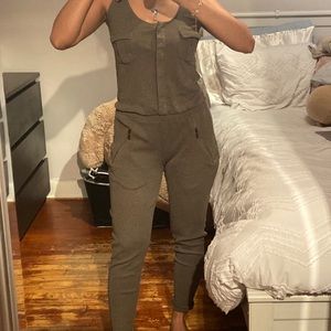 Zara ribbed jumpsuit with pockets size XS heathered green